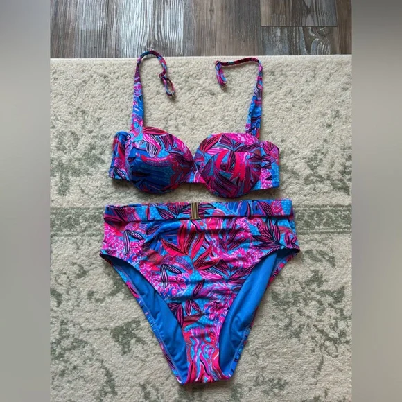 NWOT ruby red wild times Lilly Pulitzer two piece swim suit - Picture 3 of 9